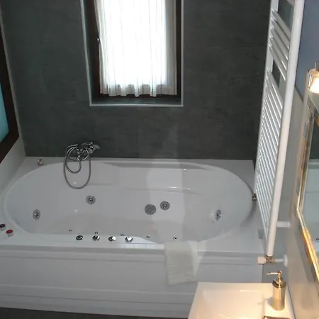 Guest house La Desmera Isla