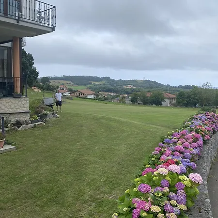 La Desmera Pensión 4*