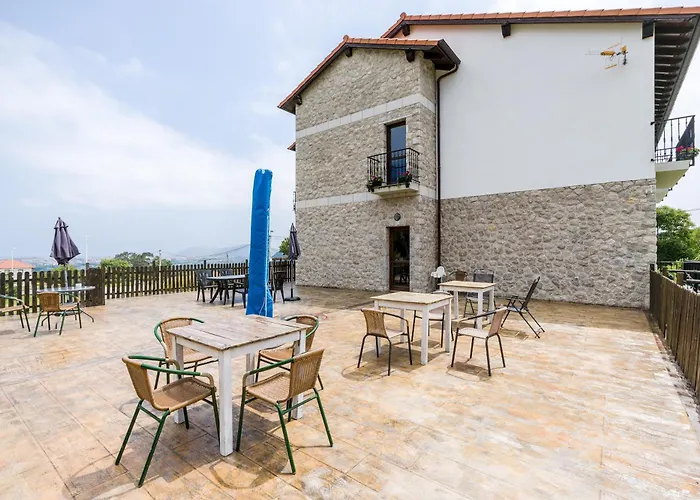 Guest house La Desmera Isla