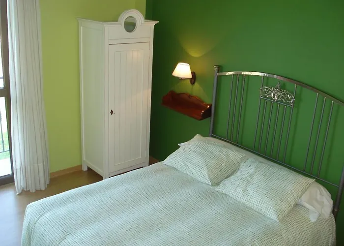 Guest house La Desmera